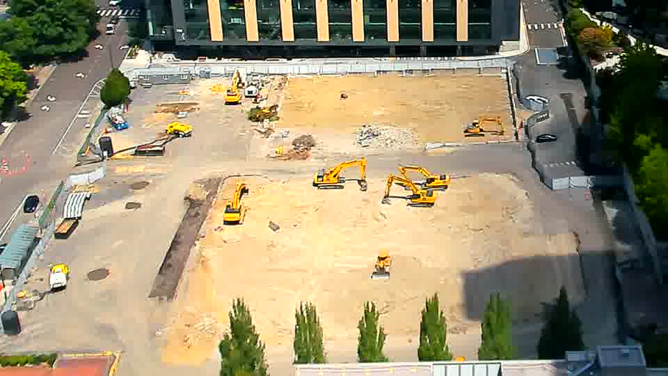 The machines on site maintain their positions, with no noticeable movement in this interval.