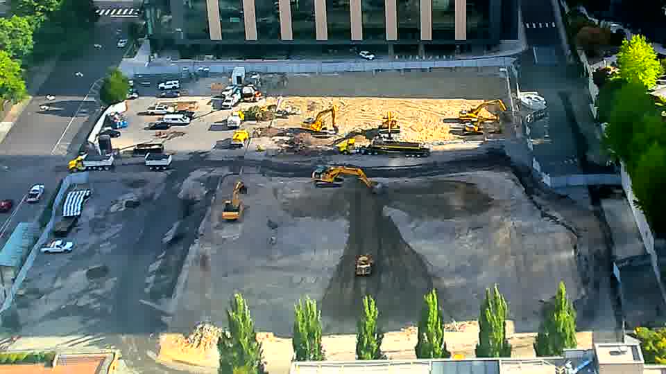 The arrangement of the machines across the site is holding steady, with no discernible shifts in position over the last quarter of an hour.