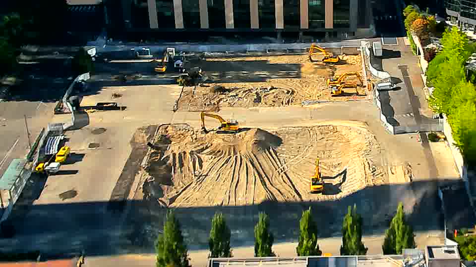 The site presents a very similar view, with the equipment remaining in roughly the same locations.