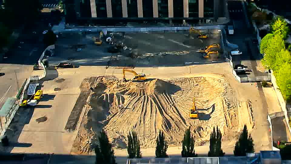 The view from above shows a continuation of the same conditions, with no readily apparent changes in equipment placement.