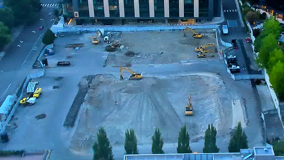 The site’s layout is remarkably similar to the view from fifteen minutes ago, with all visible equipment holding its place.