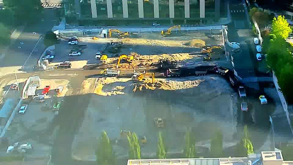 The work area shows no noticeable differences, with the machines all appearing to stay put since the last view.