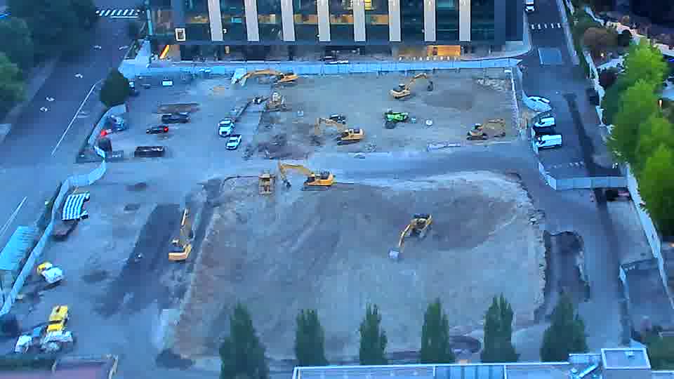 The scene remains largely unchanged, with equipment still positioned across the site’s surface.