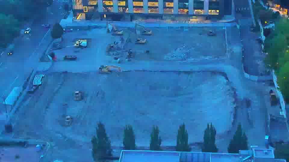 The site appears quiet, with the position of the equipment holding steady over the past fifteen minutes.