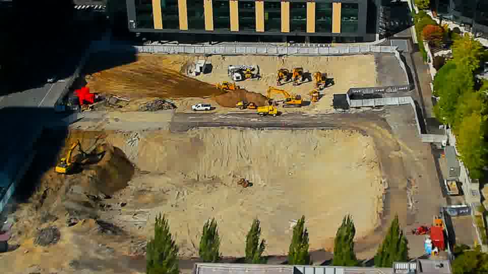 Construction camera frame at 3:30 PM PT. No visible change between these frames.