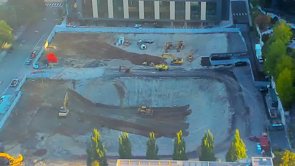 Construction camera frame at 7:30 AM PT. No visible change between these frames.