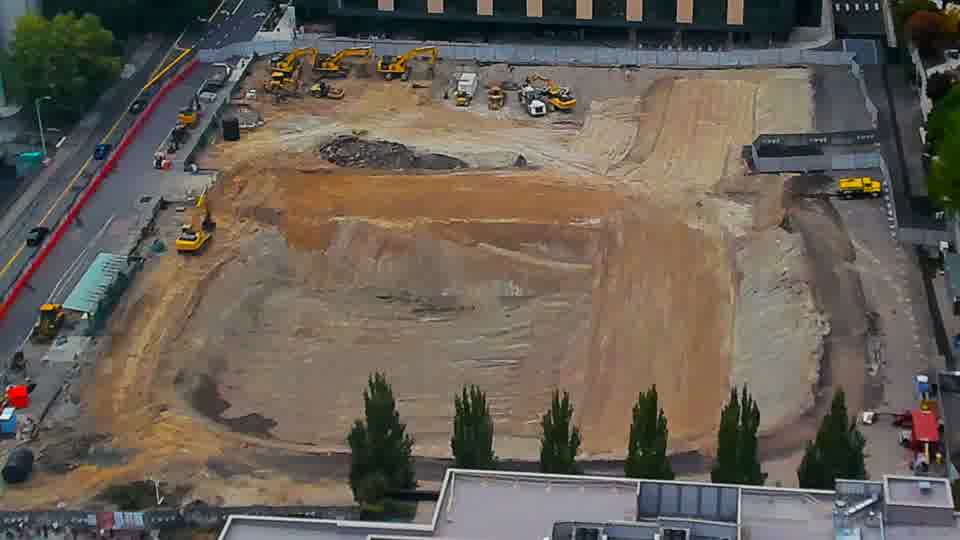 Construction camera frame at 5:00 PM PT. No visible change between these frames.