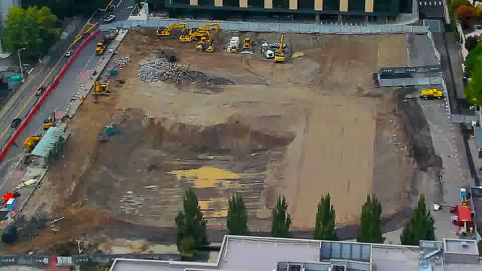 Construction camera frame at 5:30 PM PT. No visible change between these frames.