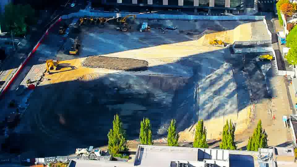 Construction camera frame at 4:30 PM PT. No visible change between these frames.