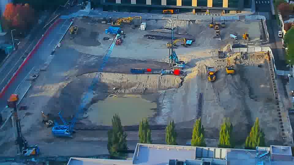 Construction camera frame at 5:15 PM PT. No visible change between these frames.