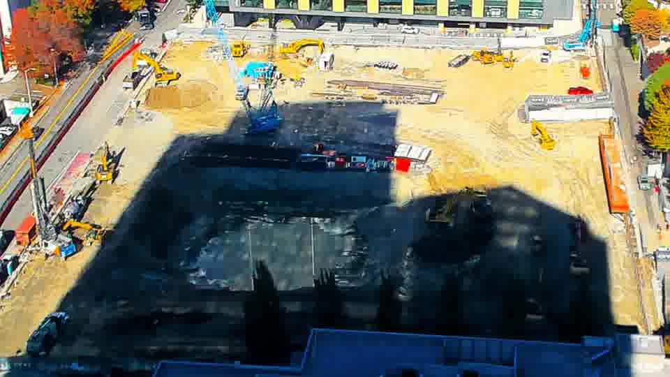 Latest daylight frame from the construction cam